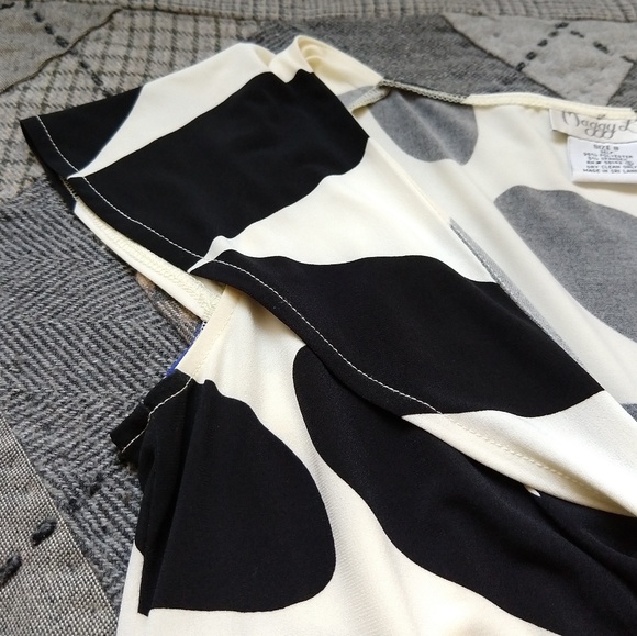 Vintage Groovy Flower Power Mini - Picture 5 of 6